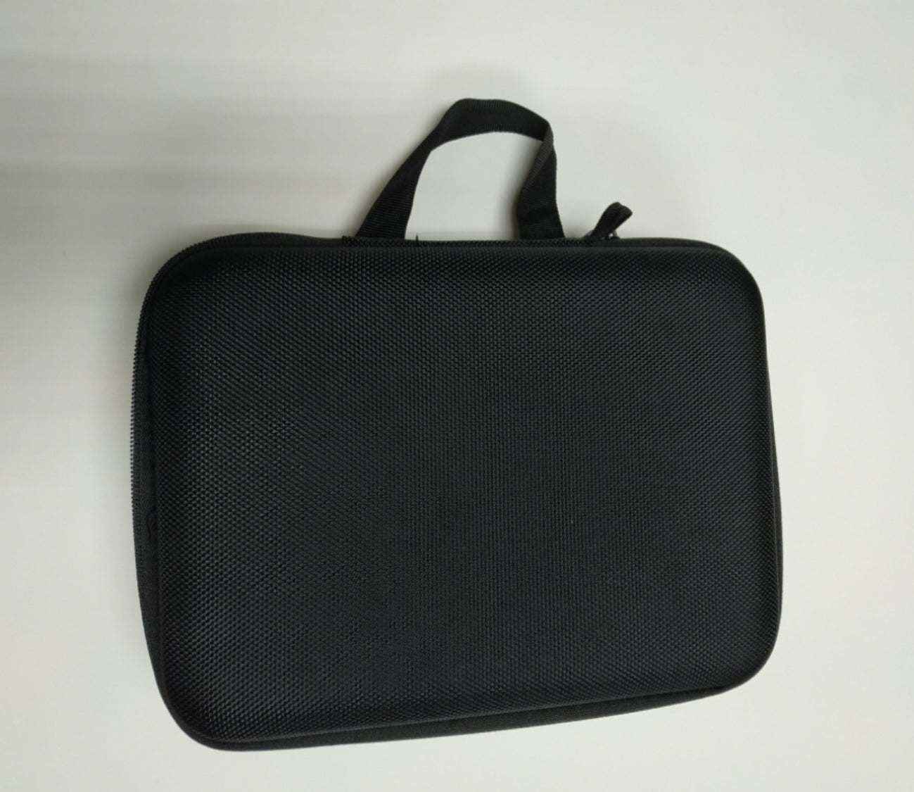 HEADPHONE BAG