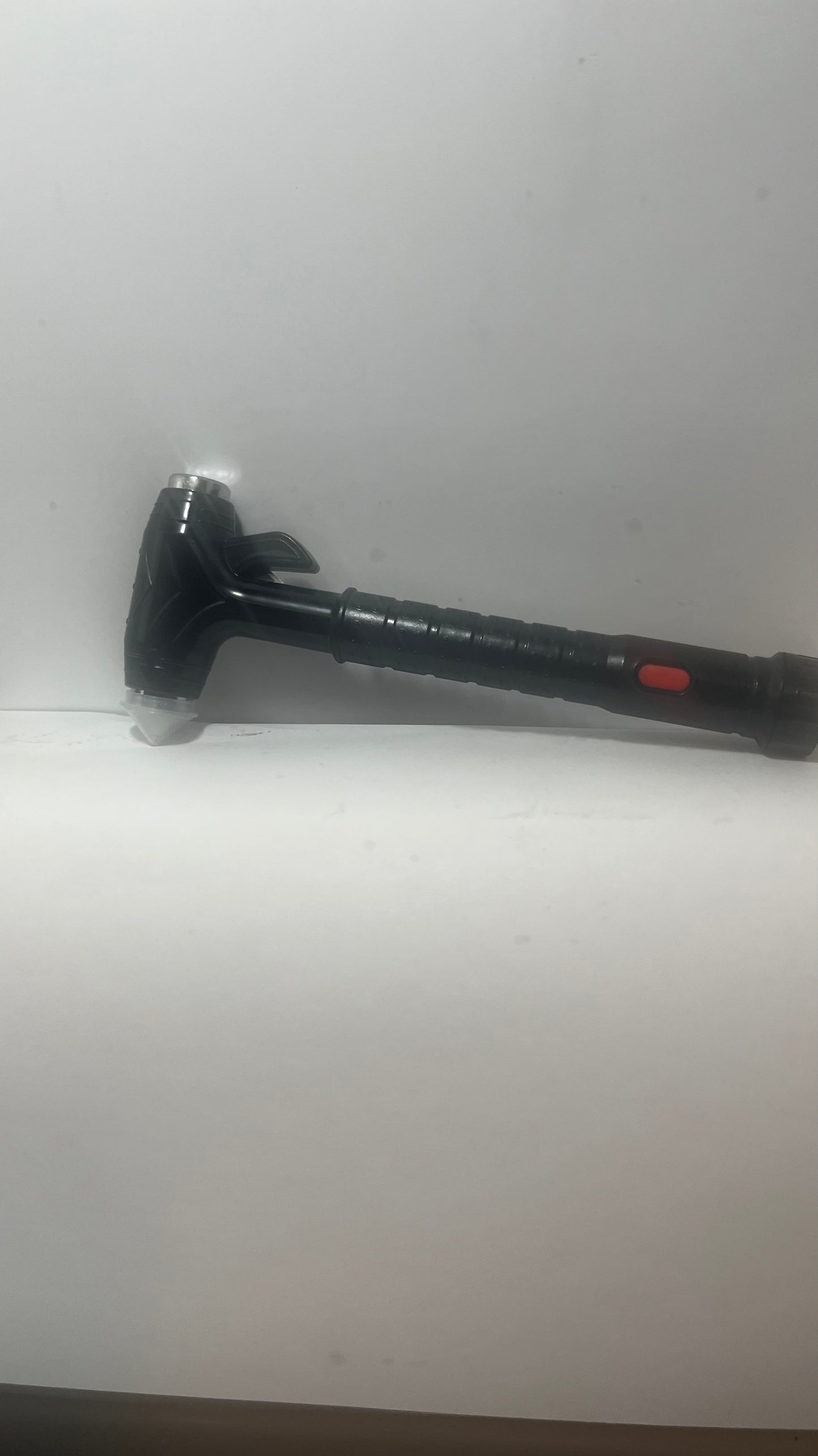 Car Safety Emergency Windshield Seat Belt Cutter